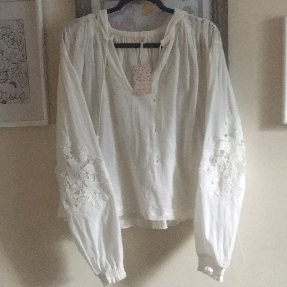 NWT White Free People hooded embroidered top!